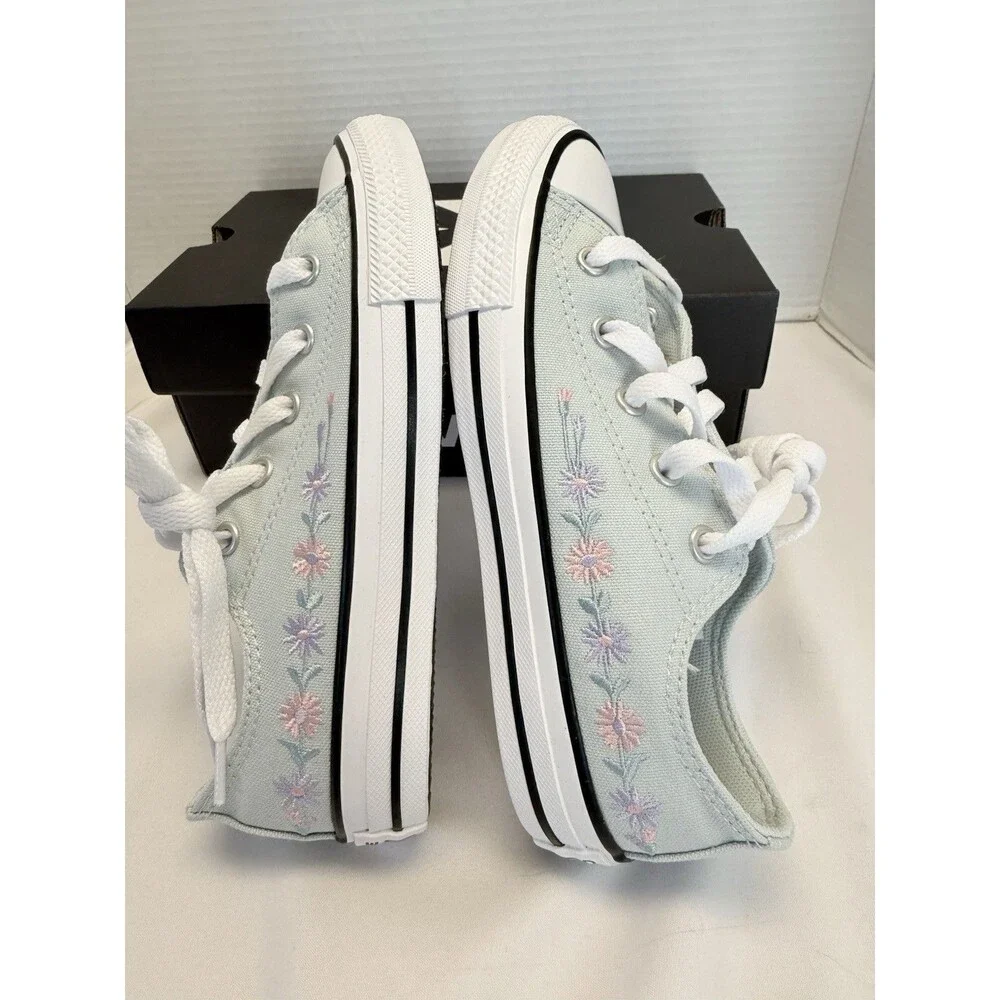 Converse All Star Chuck Taylor All Star OX Sneakers Embroidered Floral Sz 1